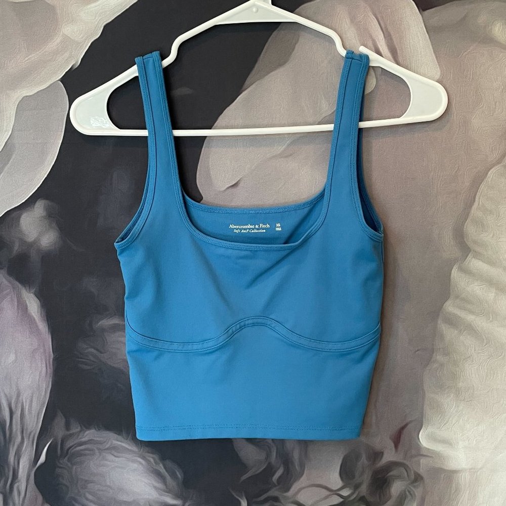 🔥A&F Crop Top